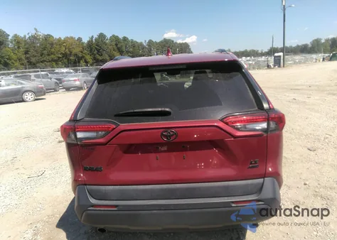 2021 Toyota Rav4 Le z USA, uszkodzony, nr VIN 2T3F1RFV8MW159235